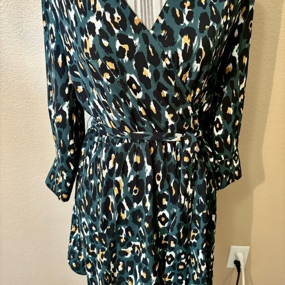 Express Dress Small Olive Green Animal Print Black Mustard Cream Mini Faux Wrap - Picture 3 of 15